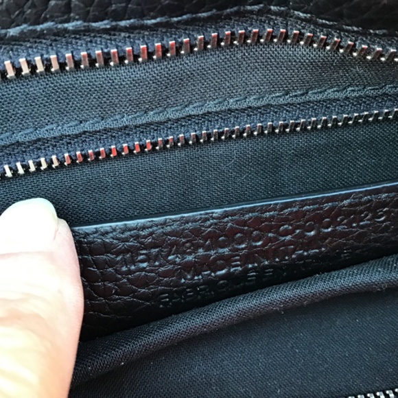 Balenciaga Black Vibrato Leather City Bag- Pristine! - Picture 6 of 8